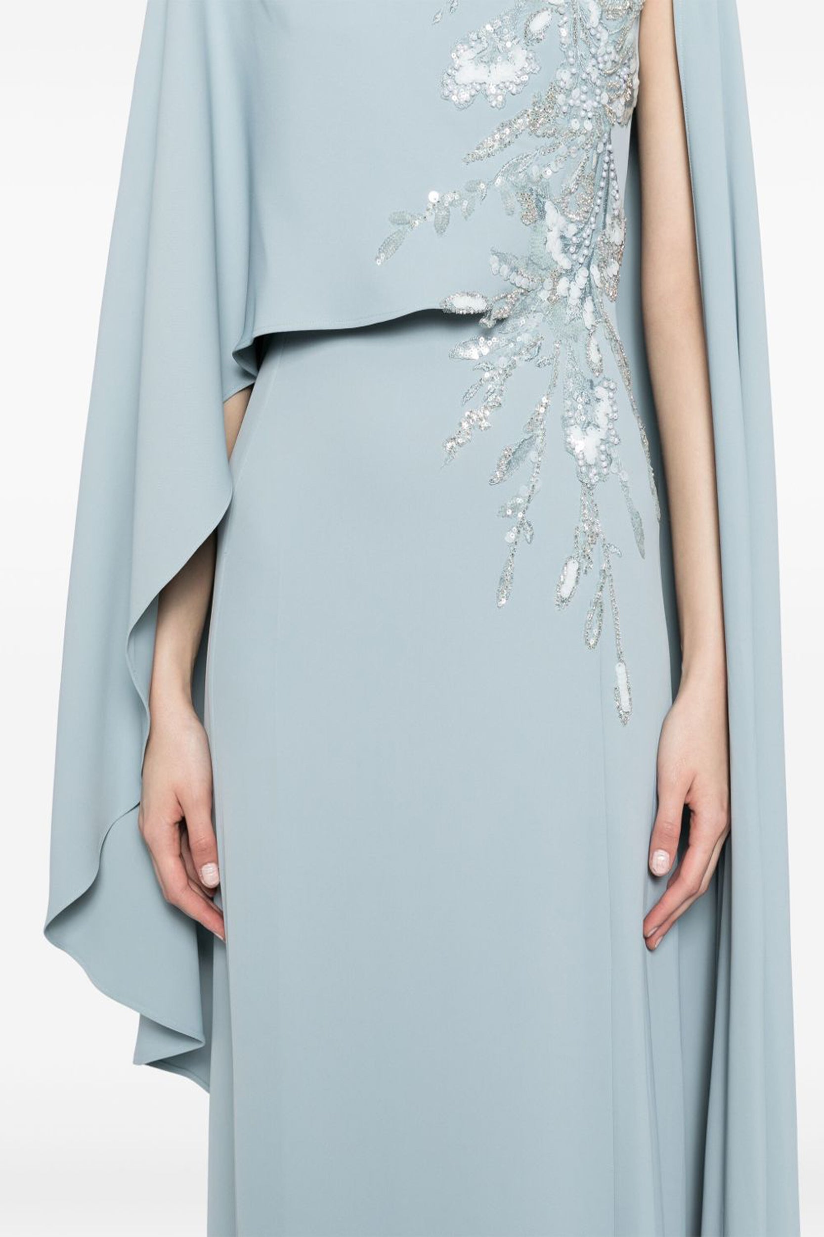 embellished-crepe-kaftan-caps25-5