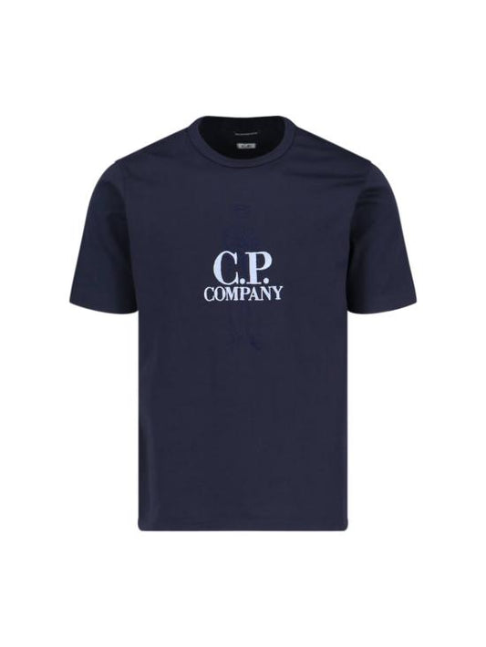 Short -sleeved t -shirt