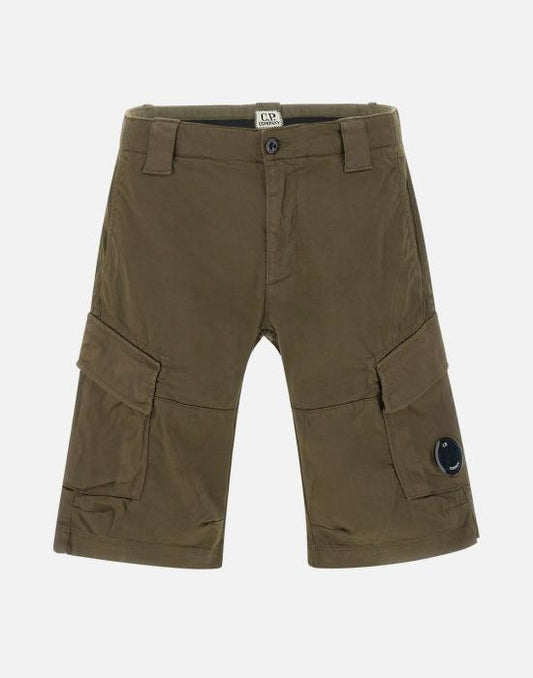 Short pants