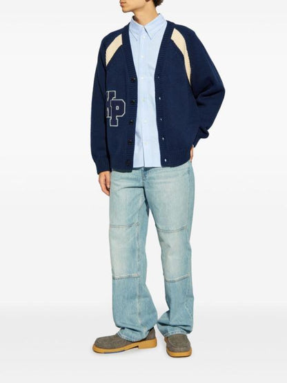 Long -sleeved shirt