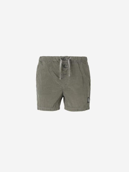 Short pants