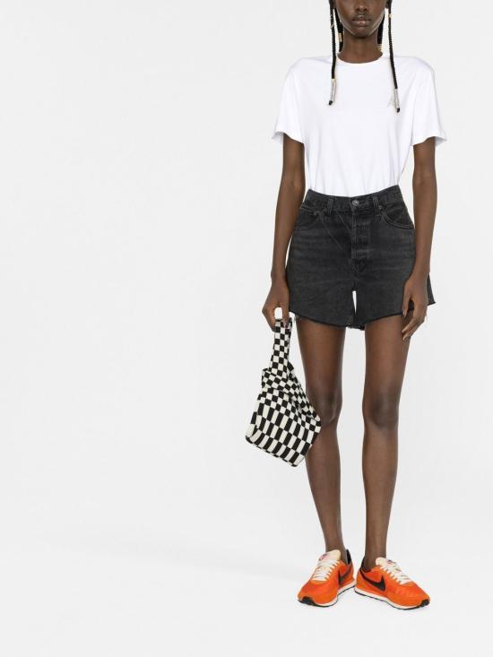 تي شيرت بأكمام قصيرة