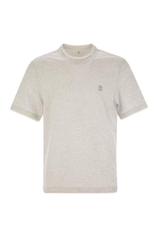 تي شيرت بأكمام قصيرة