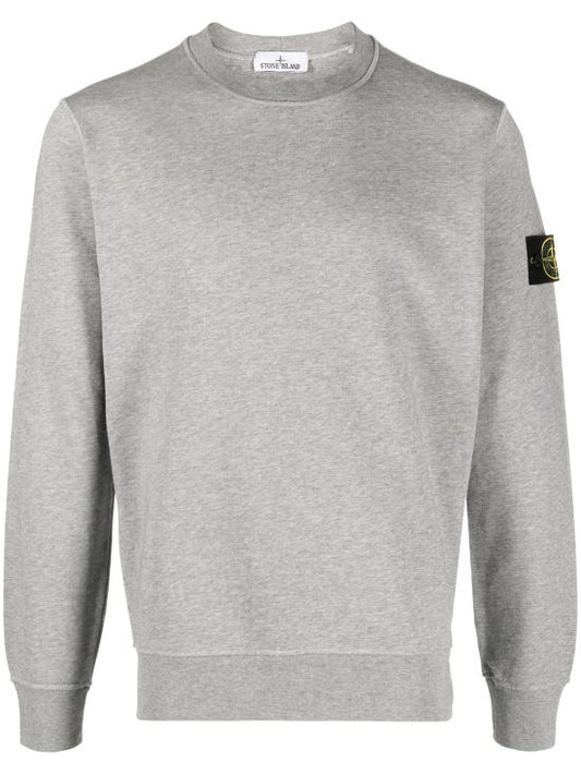 Long -sleeved t -shirt