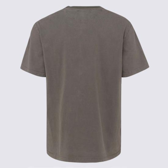Short -sleeved t -shirt
