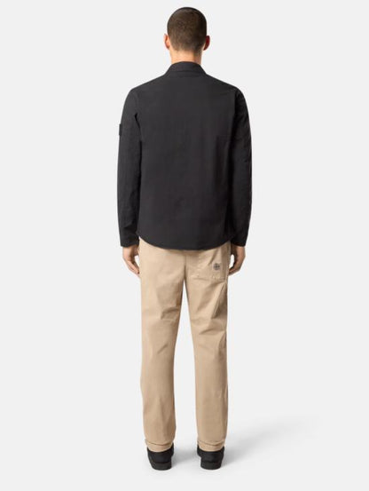 Long -sleeved shirt