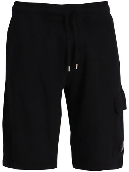 Short pants