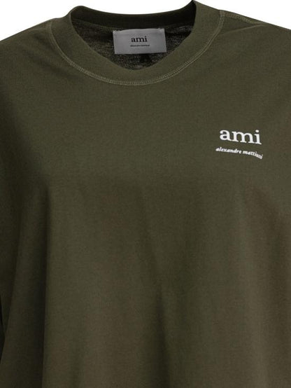 Short-sleeved t-shirt