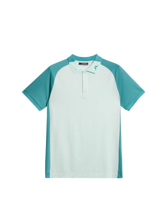 Short sleeve t -shirt