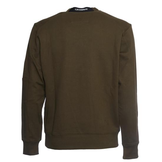 Long -sleeved t -shirt