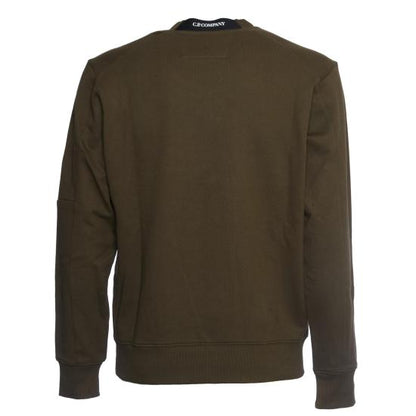 Long -sleeved t -shirt