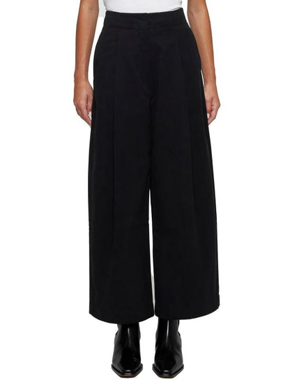Straight pants
