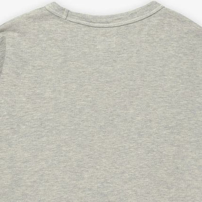 Long -sleeved t -shirt