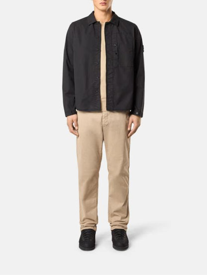 Long -sleeved shirt