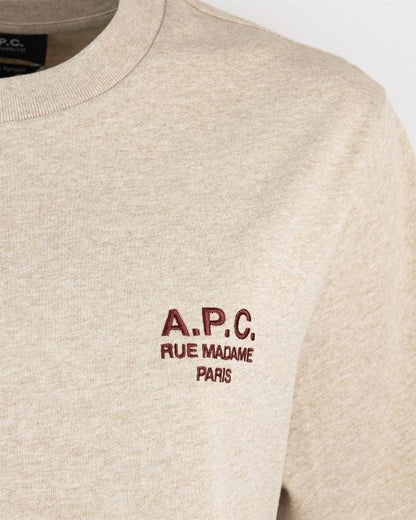 Short -sleeved t -shirt