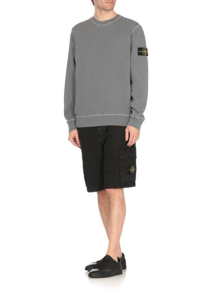 Long -sleeved t -shirt