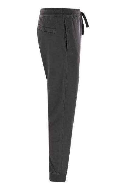 Straight pants