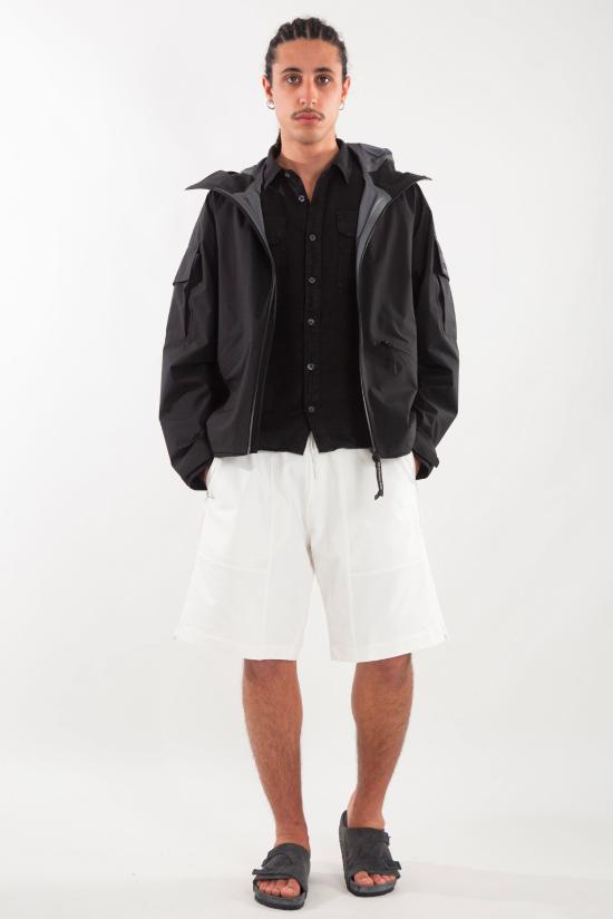 Long -sleeved shirt
