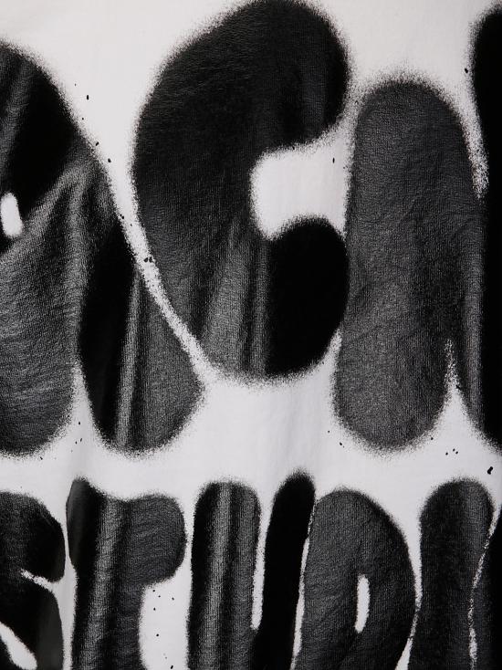 Short sleeve t -shirt