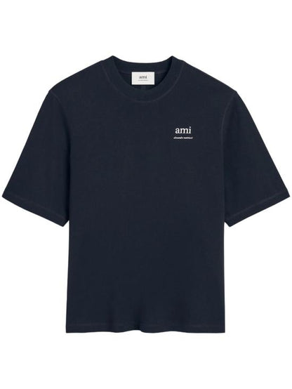 Short-sleeved t-shirt