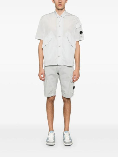 Short pants
