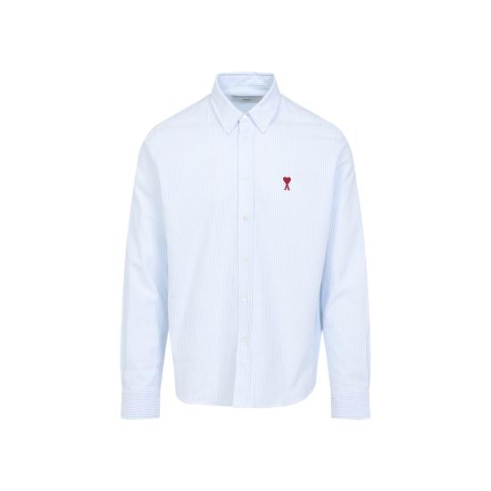 قميص بأكمام طويلة