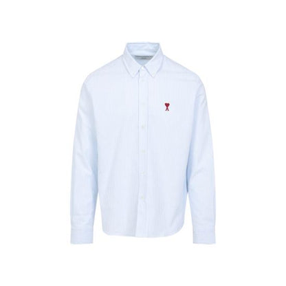 قميص بأكمام طويلة