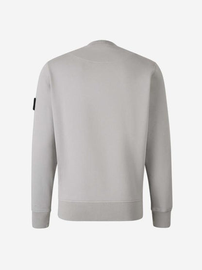 Long -sleeved t -shirt