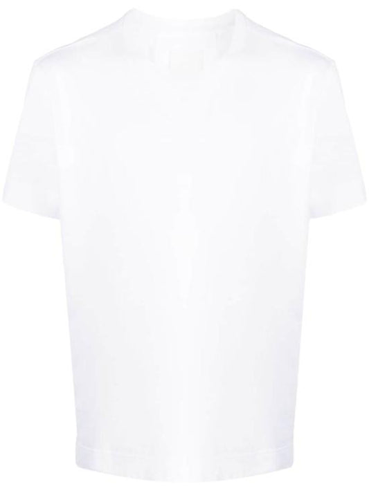 Short -sleeved t -shirt