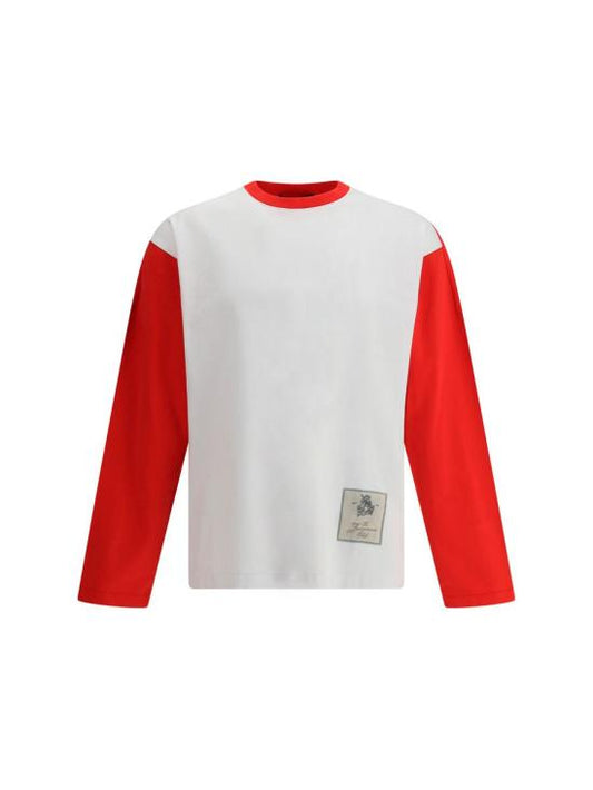 Long -sleeved t -shirt