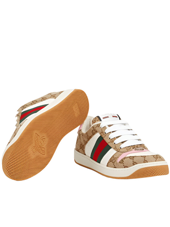 حذاء رياضي للشاشة