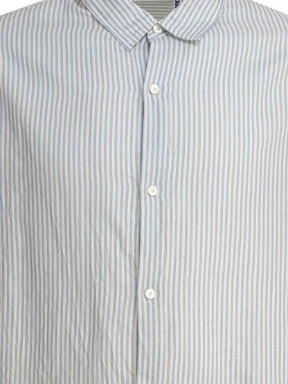 Long -sleeved shirt