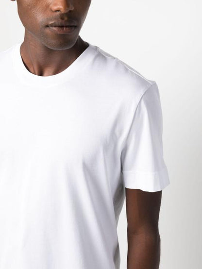 Short -sleeved t -shirt
