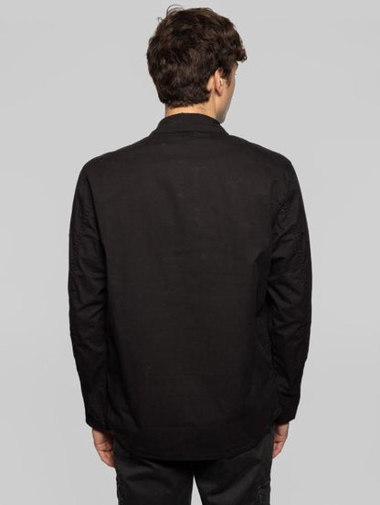 Long -sleeved shirt