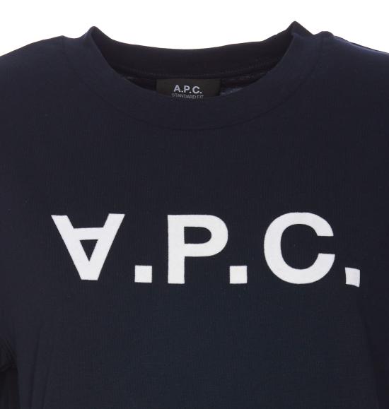 Short -sleeved t -shirt