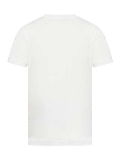 Short -sleeved t -shirt