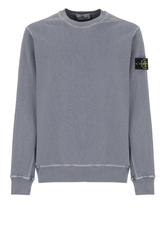 Long -sleeved t -shirt