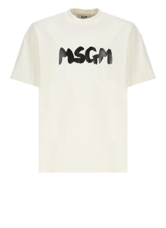Short -sleeved t -shirt