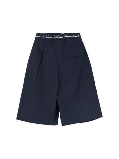 Short pants