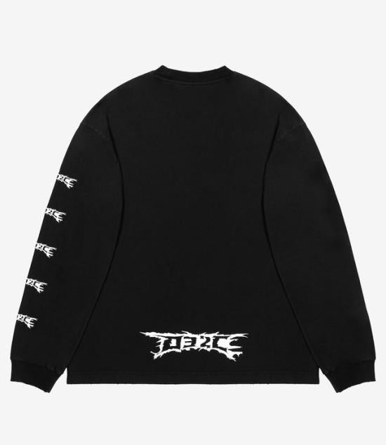 تي شيرت بأكمام طويلة