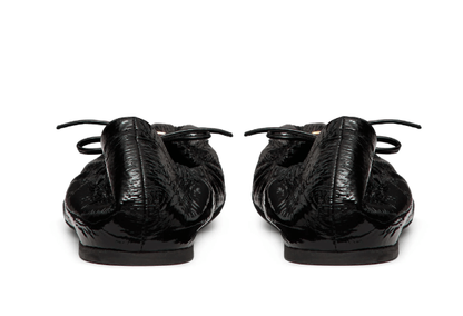 حذاء باليرينا مزين بشعار VLOGO