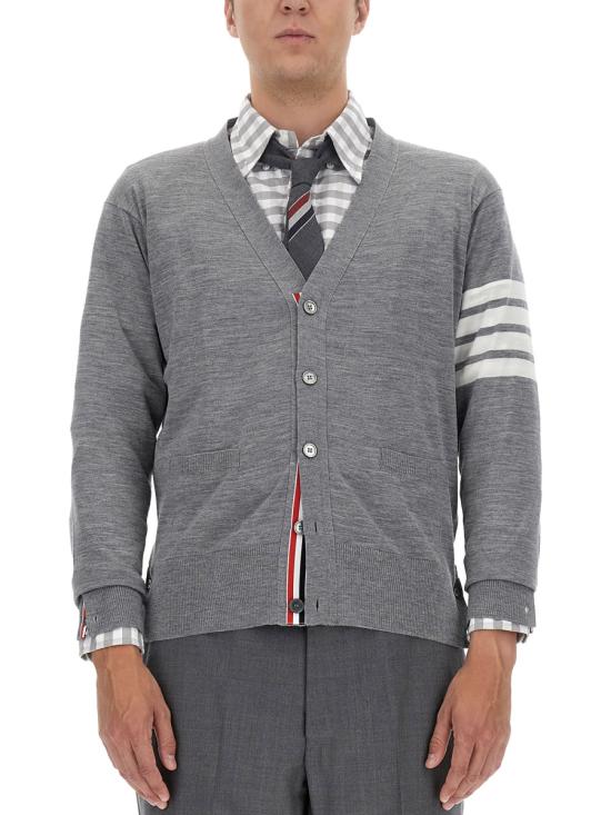 V-NECK CARDIGAN