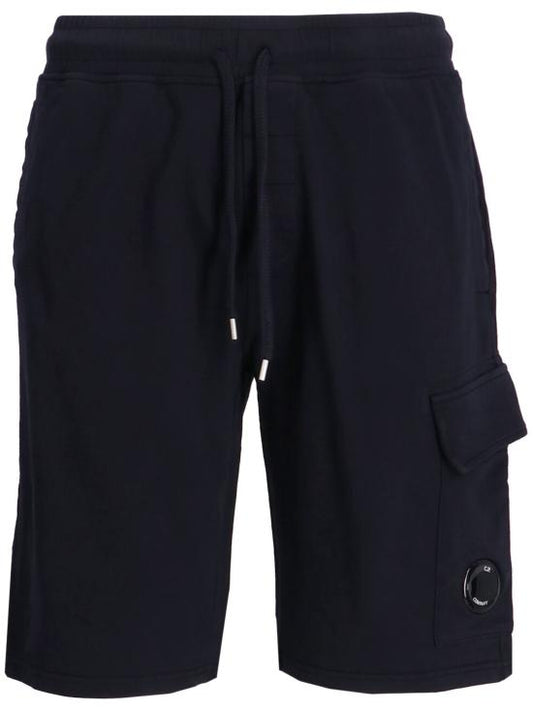 Short pants