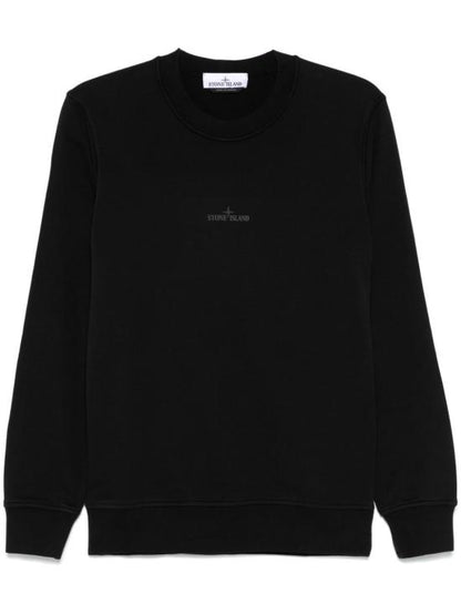 Long -sleeved t -shirt