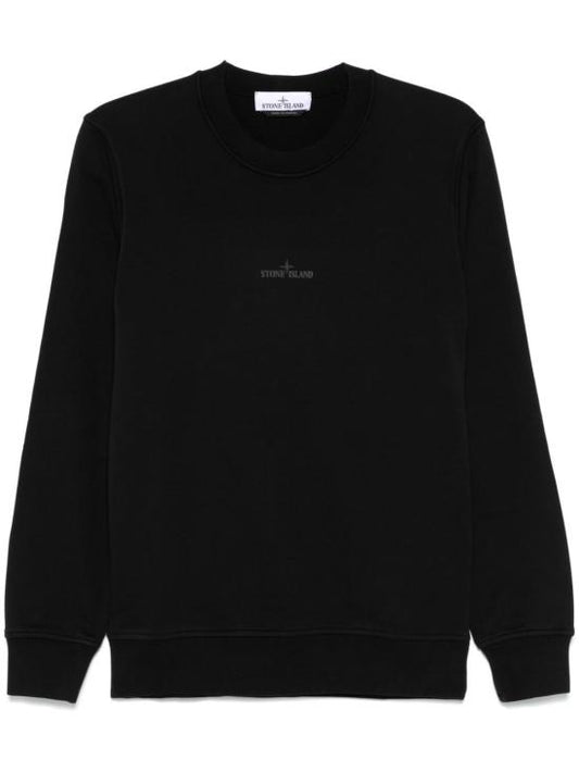 Long -sleeved t -shirt