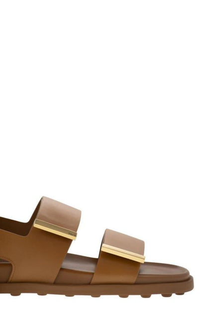 Sandal