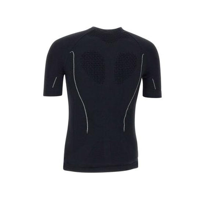 Short -sleeved t -shirt