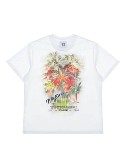 Short -sleeved t -shirt
