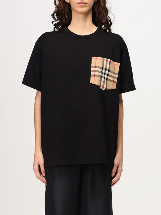 Short -sleeved t -shirt