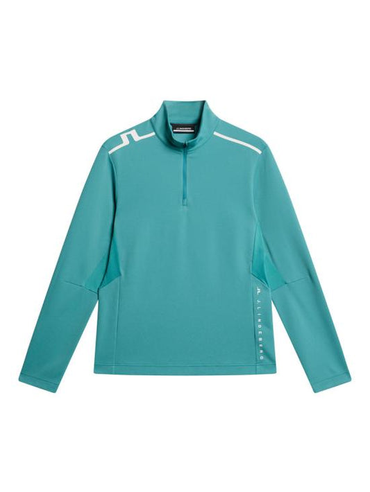 Long -sleeved t -shirt